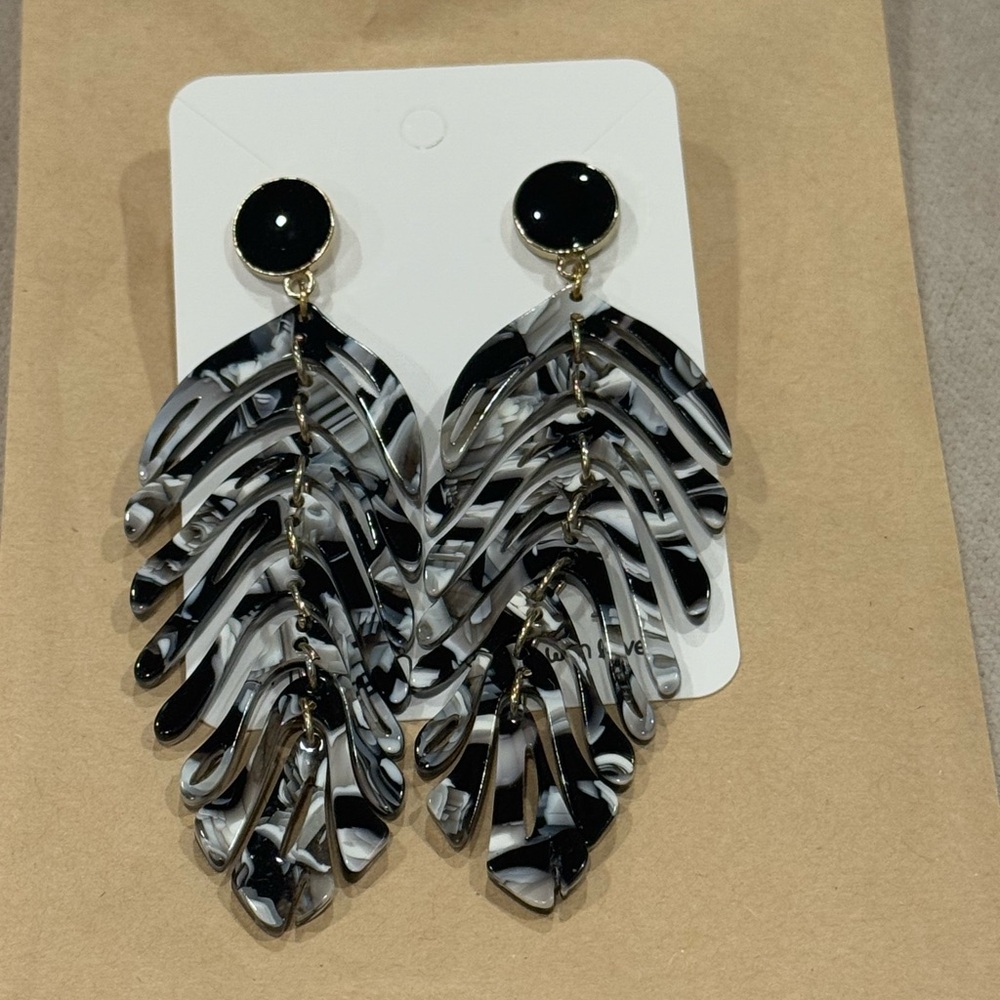 Black & White Marbled Leaf Drop Earrings with Gold Accents